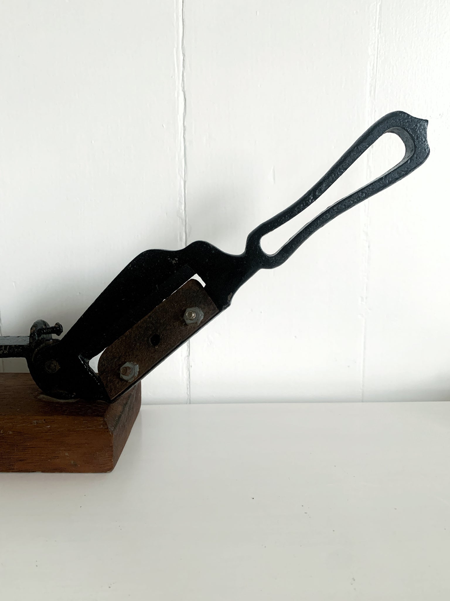 Vintage Tobacco Cutter