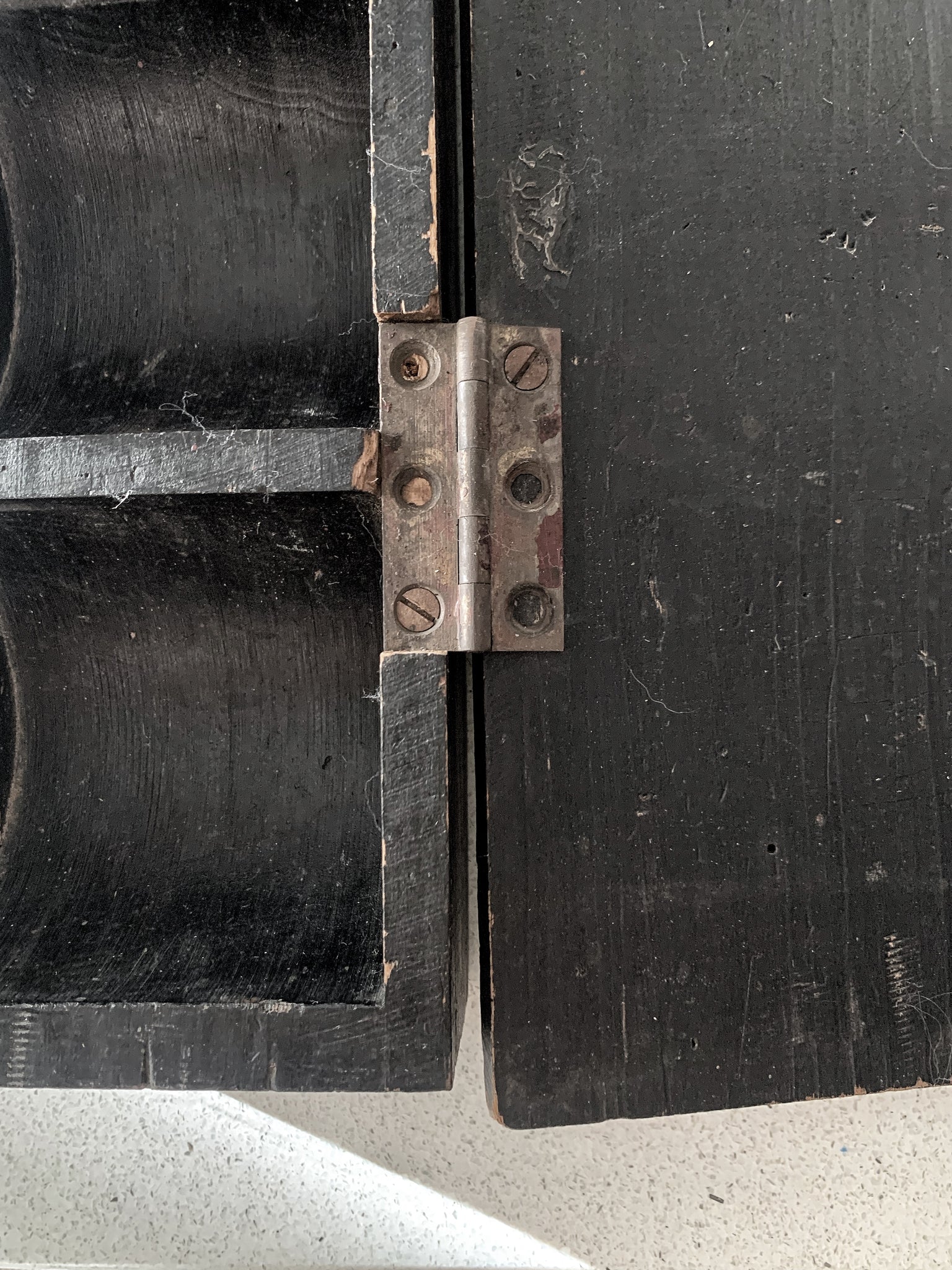 Vintage wooden coin till
