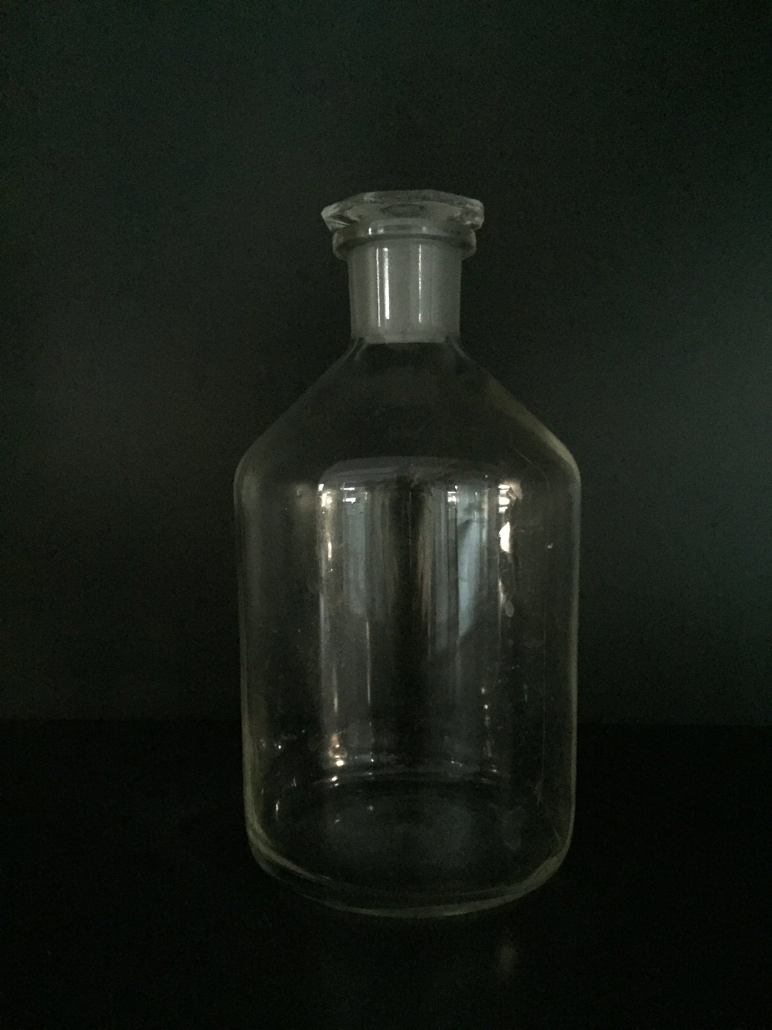 Vintage SCHOTT DURAN 1000ml West German clear glass chemist bottle with glass lid