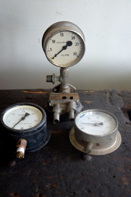 vintage industrial pressure gauge VACUUM Made in England